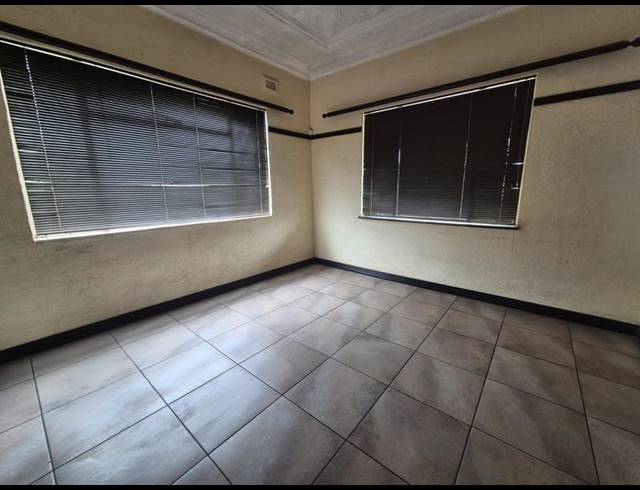 3 BEDROOM HOUSE FOR SALE IN FLORENTIA